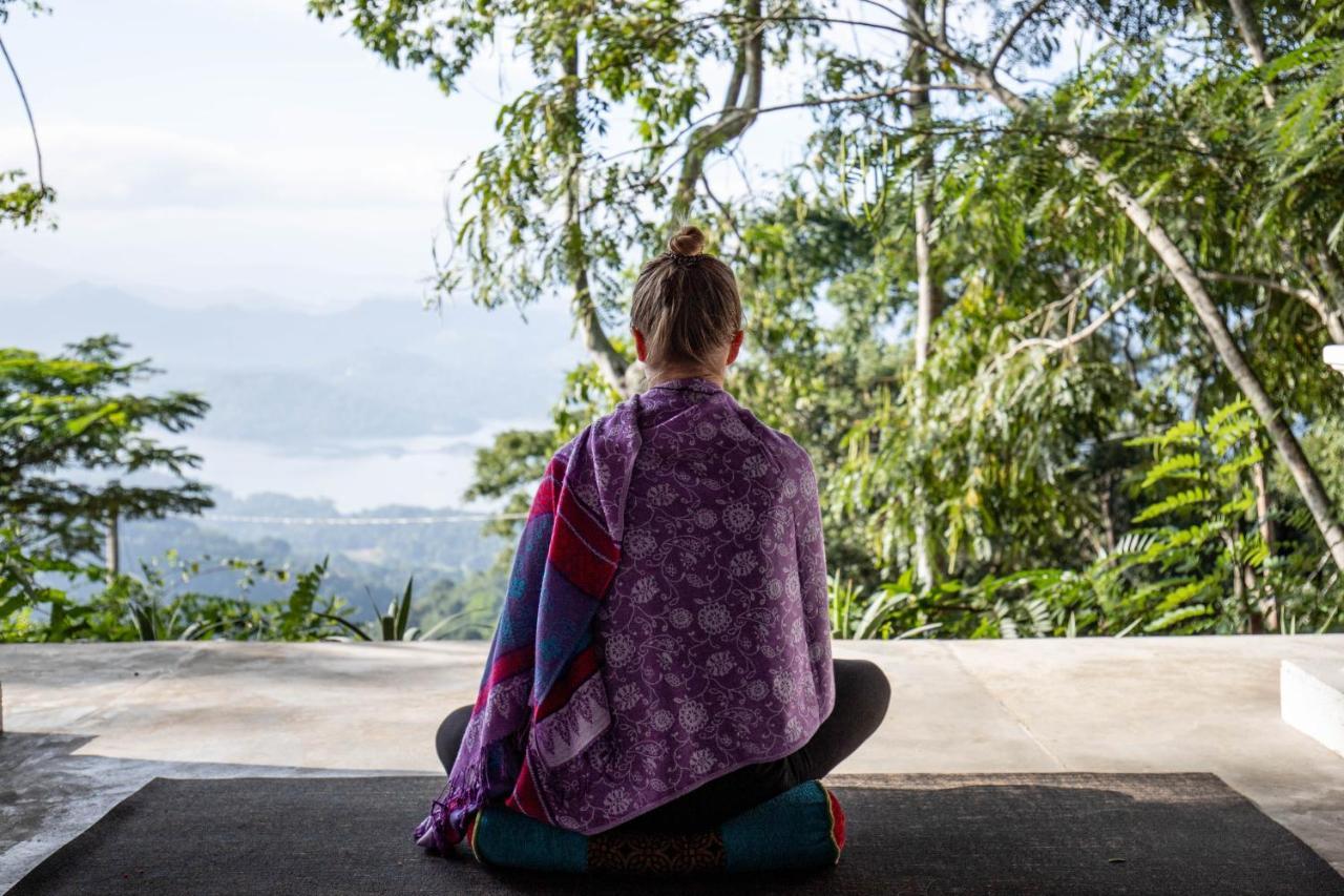 Welikande Yoga Retreats Hotell Digana Exteriör bild